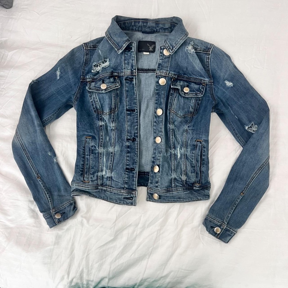 American Eagle distressed stretch denim cropped trucker jacket fitted y2k – S